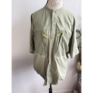 Lululemon Hiking Shirt Mens L Laurel Green Size XL Nylon Stretch Water Repellent